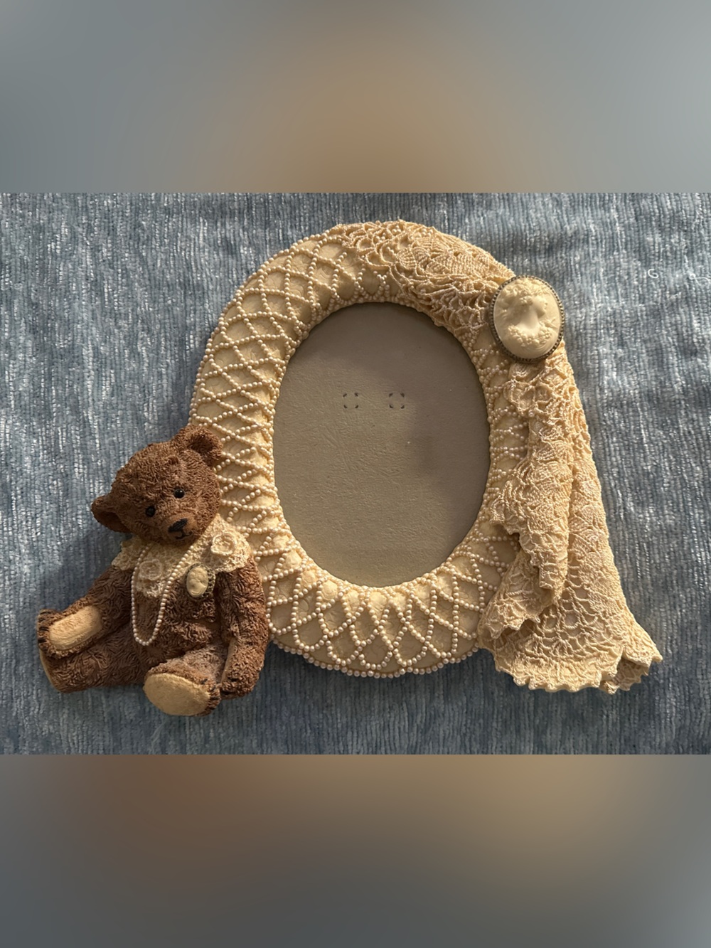 Fancy Frames Bear Cameo Pearl Picture Frame